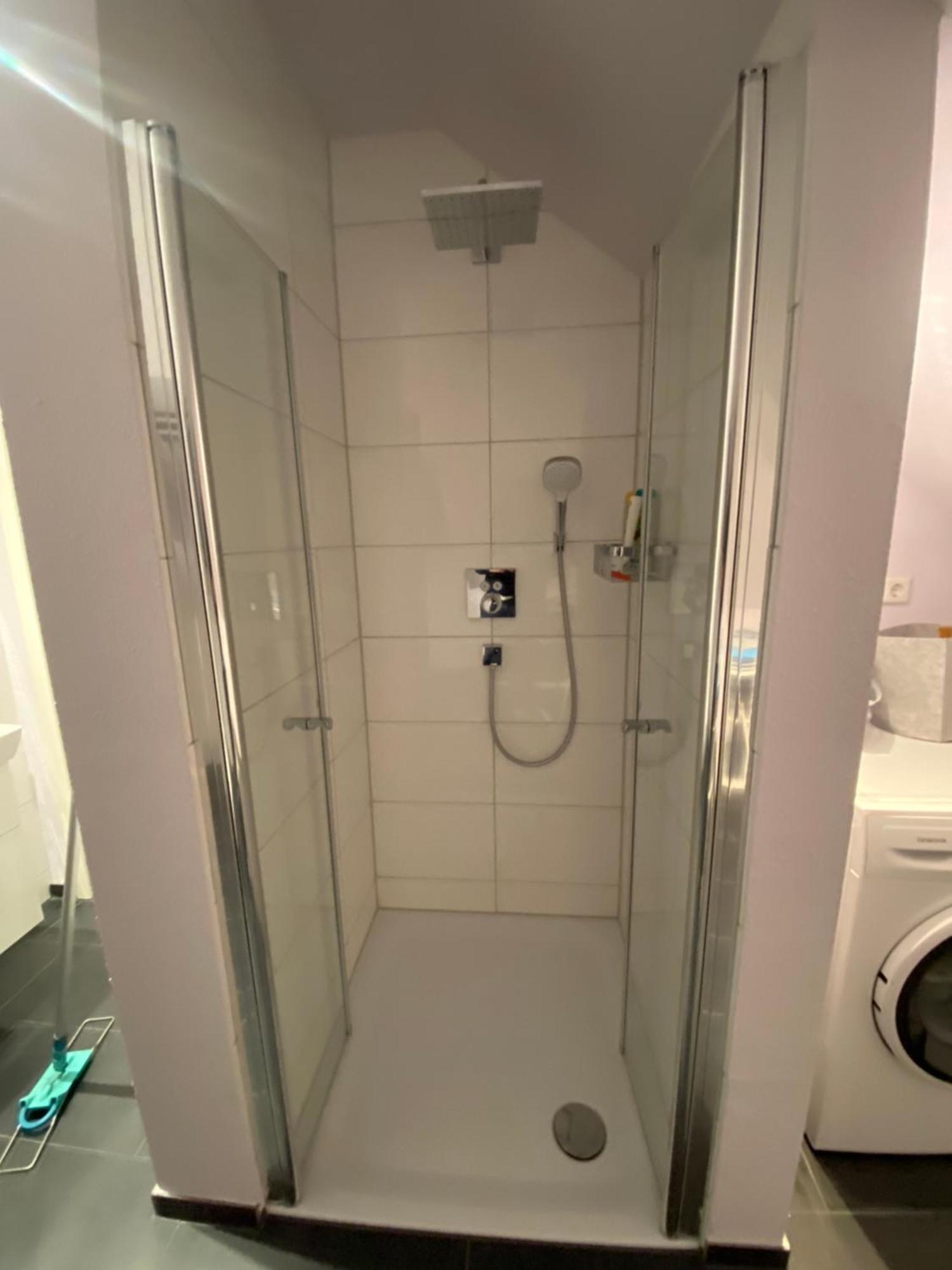 גלזנקירכן Zimmer Am Bachlauf מראה חיצוני תמונה